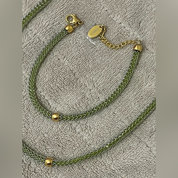 Danbury Mint August birthstone inspired necklace and bracelet set. NWOT - Picture 6 of 7